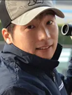 �������